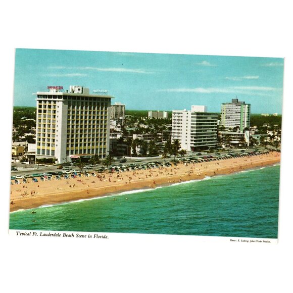 Vintage Ft Lauderdale Beach Postcard Vacation Beach Ocean  Tourism Florida - Picture 1 of 2